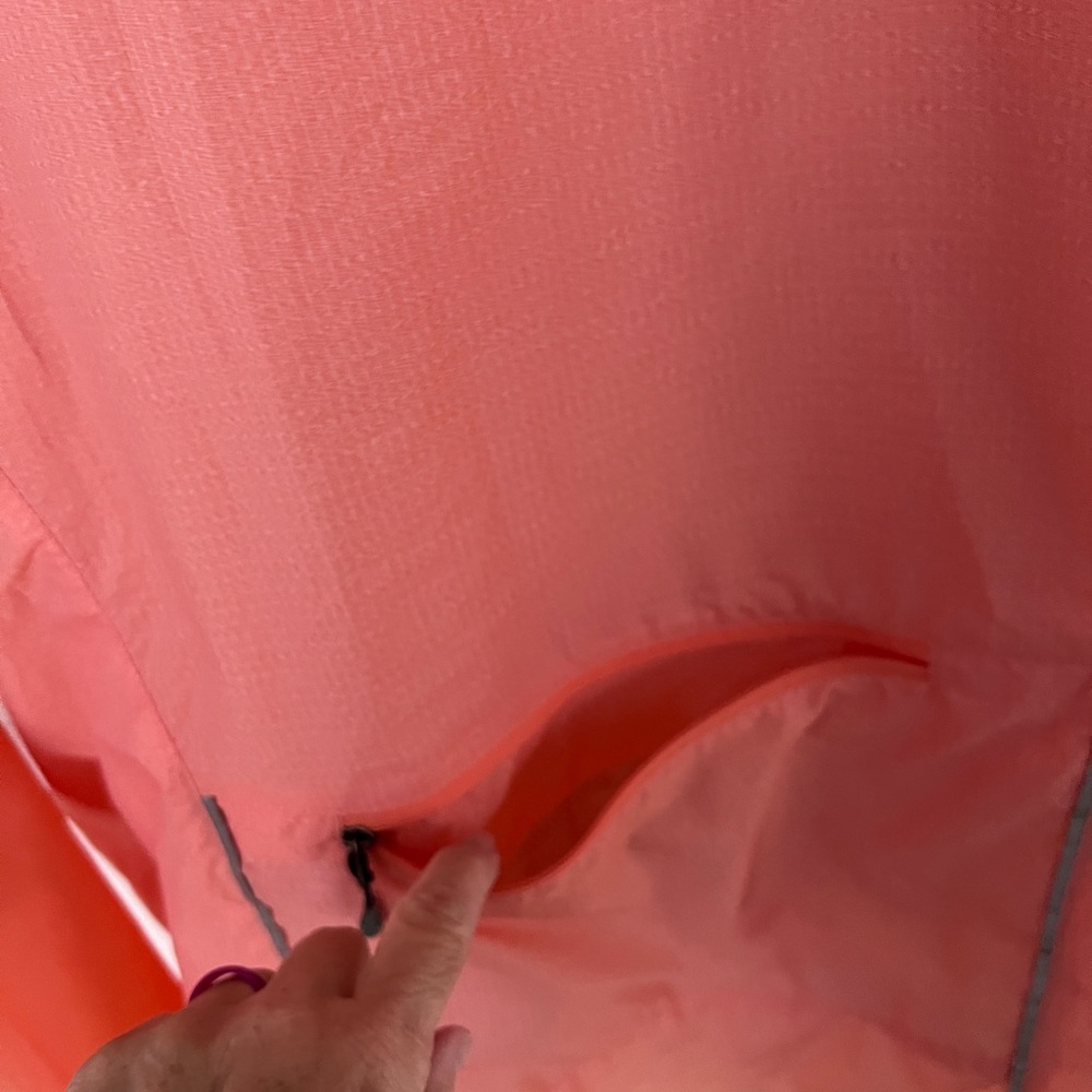Patagonia Men’s Coral and Gray Utility Jacket - Picture 9 of 10